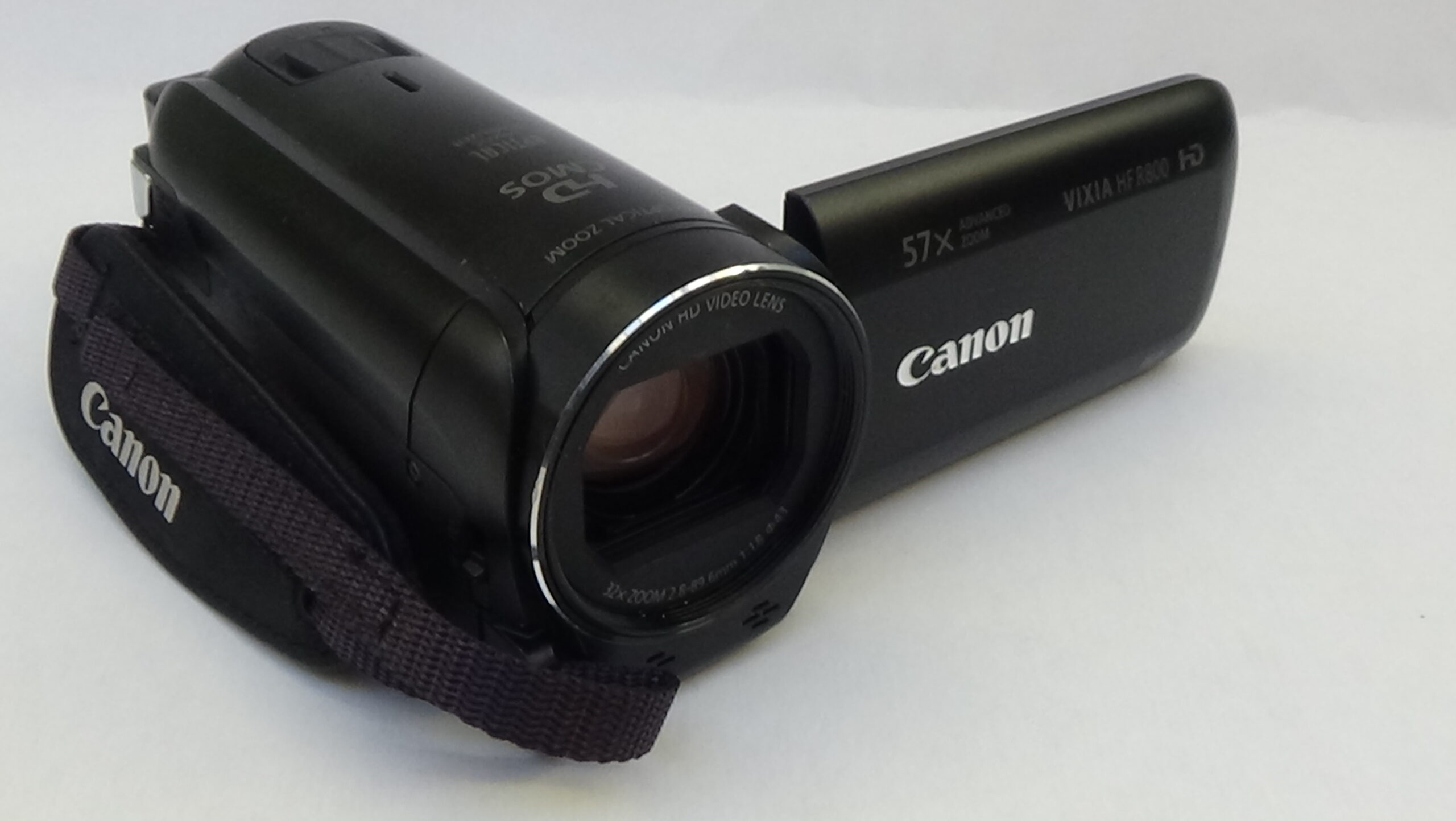 Filmadora canon hf-r800 com bateria de alta capacidade inclusa para começar a gravar boa e barata - Imagem 6